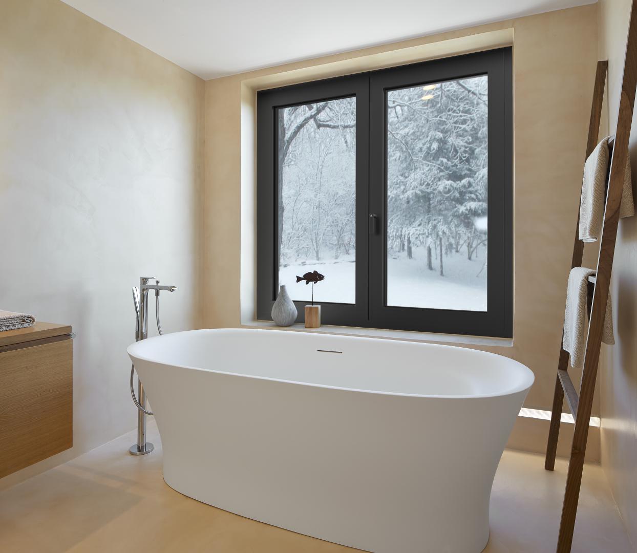 Ventanas y puertas abisagradas